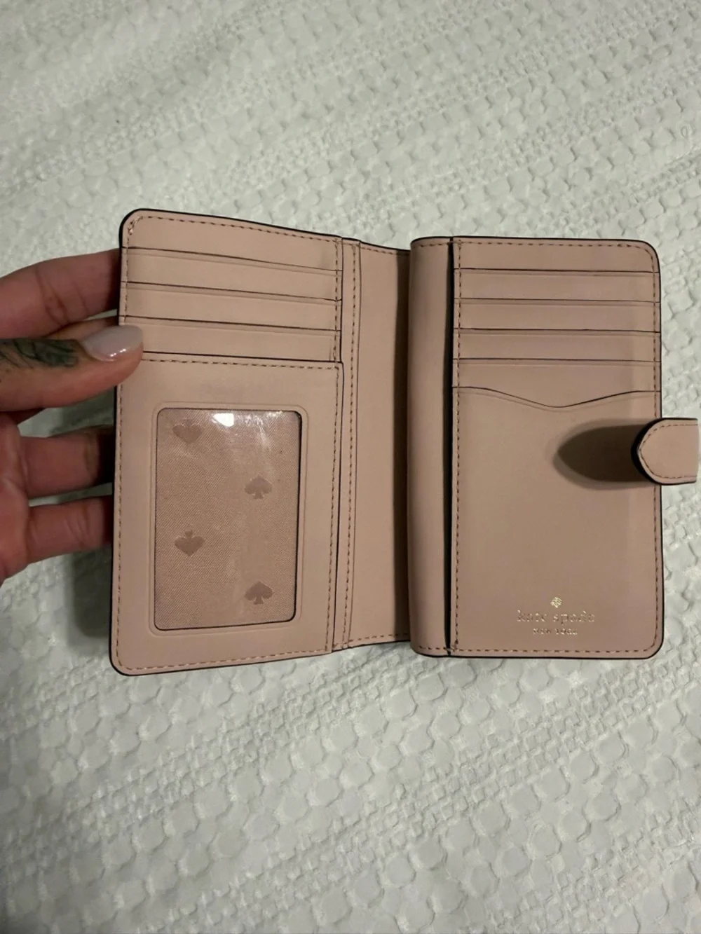 kate spade Blush Pebbled Leather Zip Wallet with Gold Logo